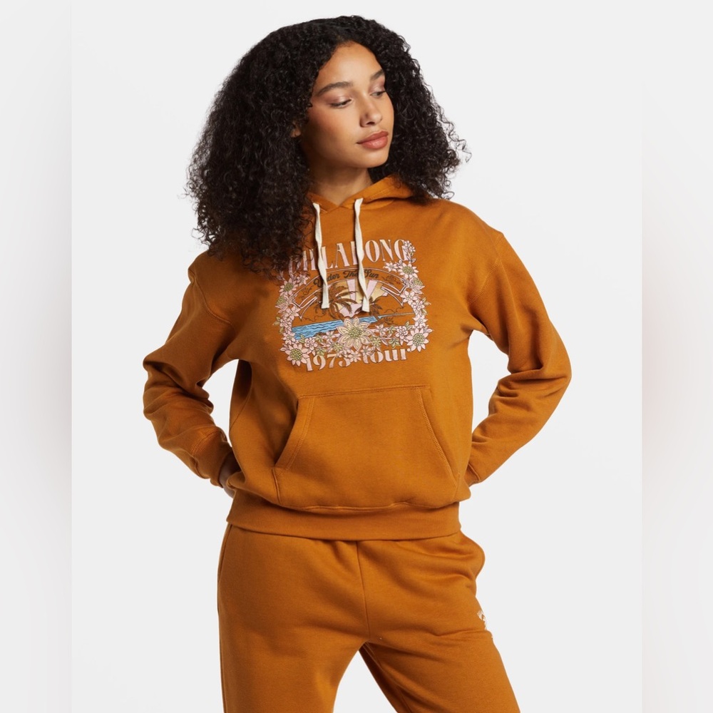 NEW, no tags
Billabong fleece hoodie